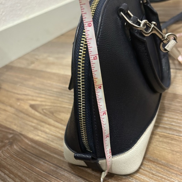 Authentic Coach Navy Blue and White Crossbody Purse with wallet - Picture 14 of 14